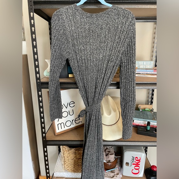 Pink Rose, grey sweater dress  size Large - Picture 2 of 2